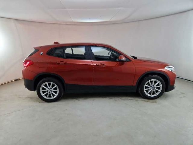 BMW X2 sDrive 18d Business X Autom.