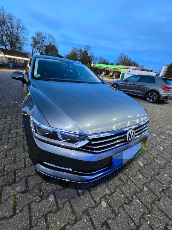 Image of Volkswagen Passat Variant
