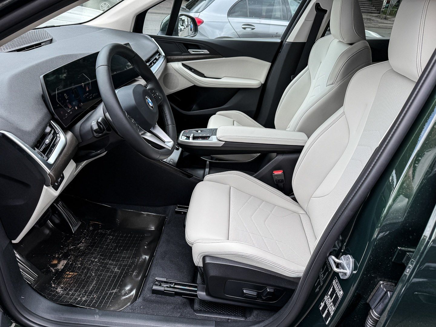 BMW 216 Active Tourer - Bild 10
