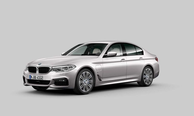 BMW 530e xDr. M Sport Sitzkl*Massage*NightV*360°*H&K