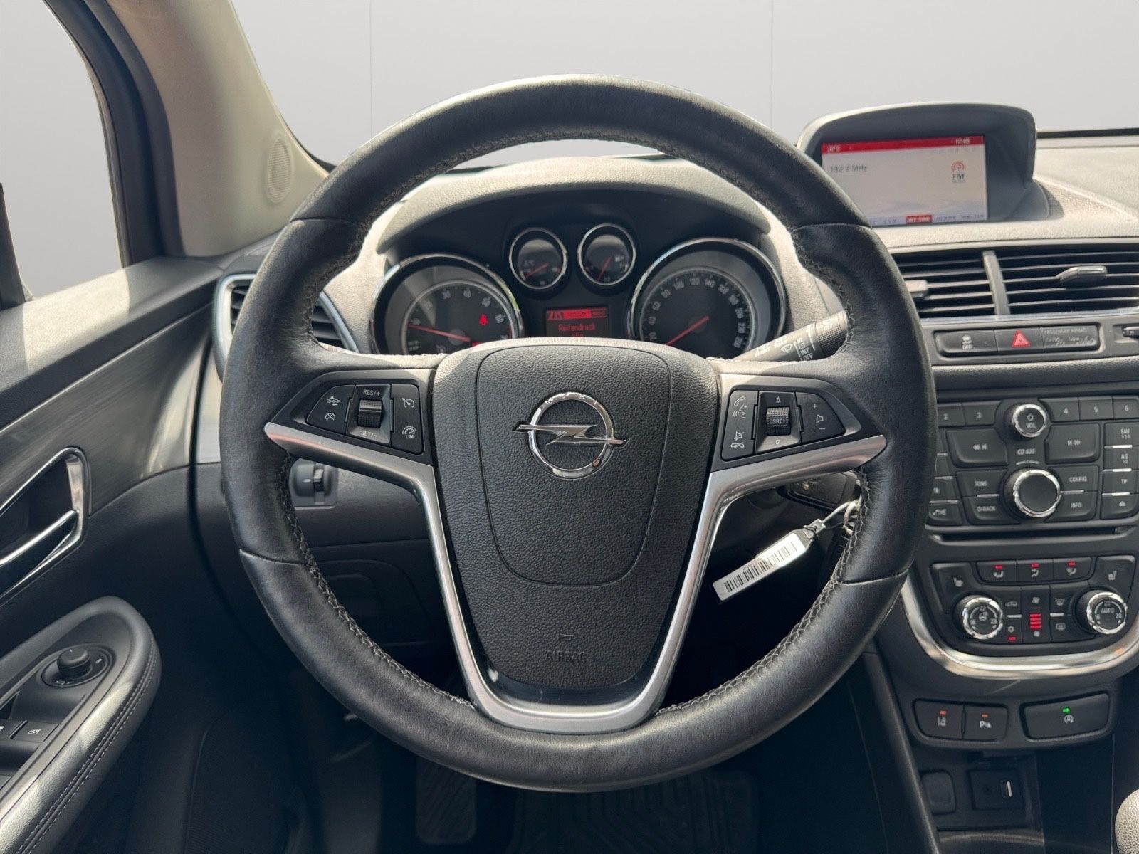 Fahrzeugabbildung Opel Mokka Color Innovation ecoFlex*Xenon*Leder*8Fach