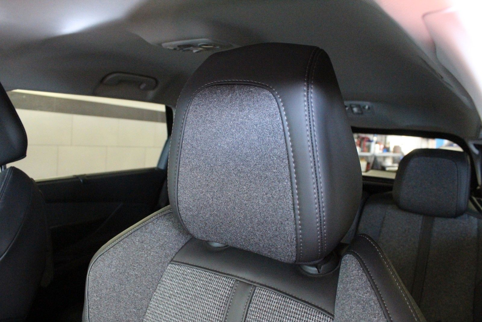 Fahrzeugabbildung Peugeot 5008 Allure 2.0 Blue HDi 150  7 Sitzer