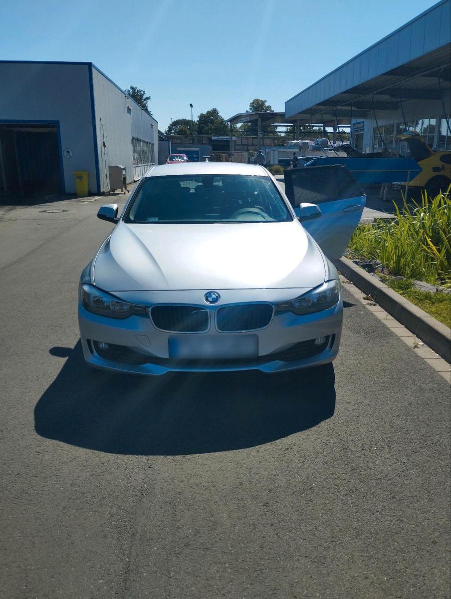 BMW 320, 2012