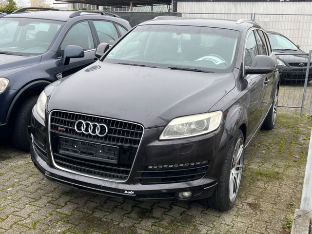 Audi Q7 3.0 TDI quattro S-Line ++ Motorschaden ++