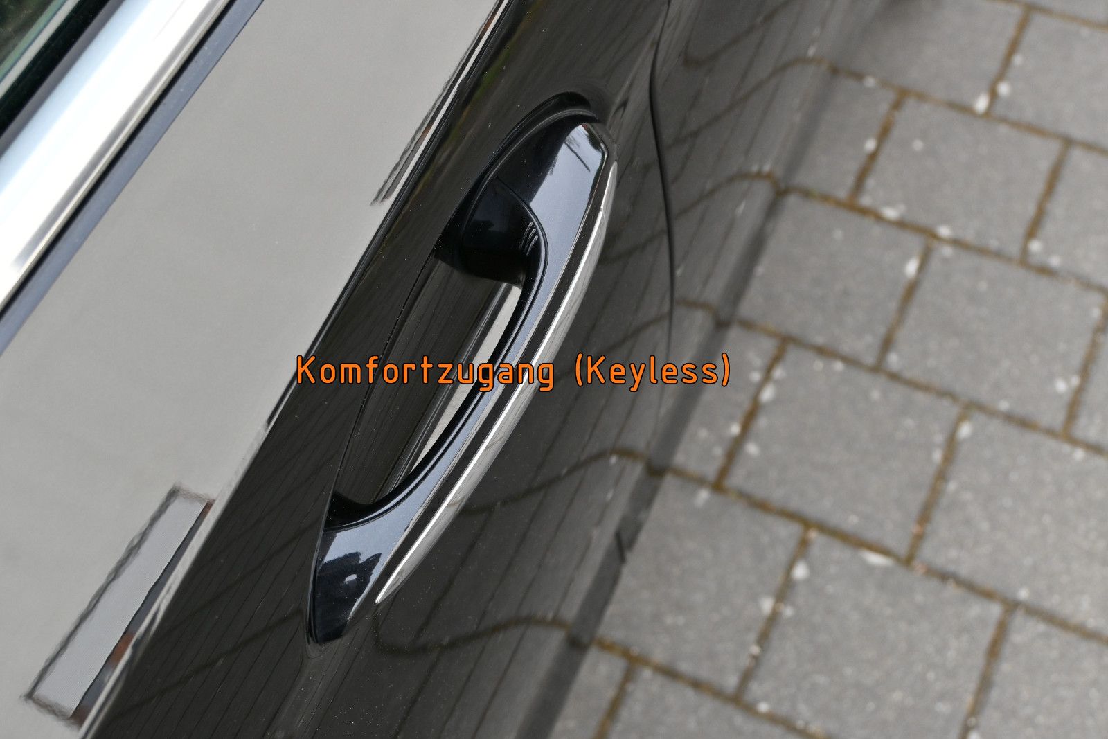 Fahrzeugabbildung BMW 530d xDr Touring Lux. °ACC°HUD°KOMFORTSITZE°PANO