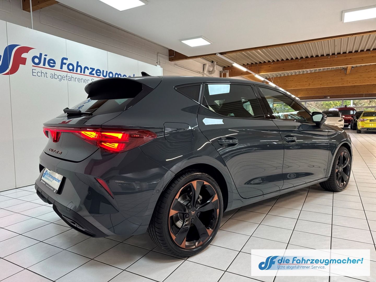 Fahrzeugabbildung CUPRA Leon 1.5 eTSI 110 kW neues Modell*DSG*Digi C*Mem