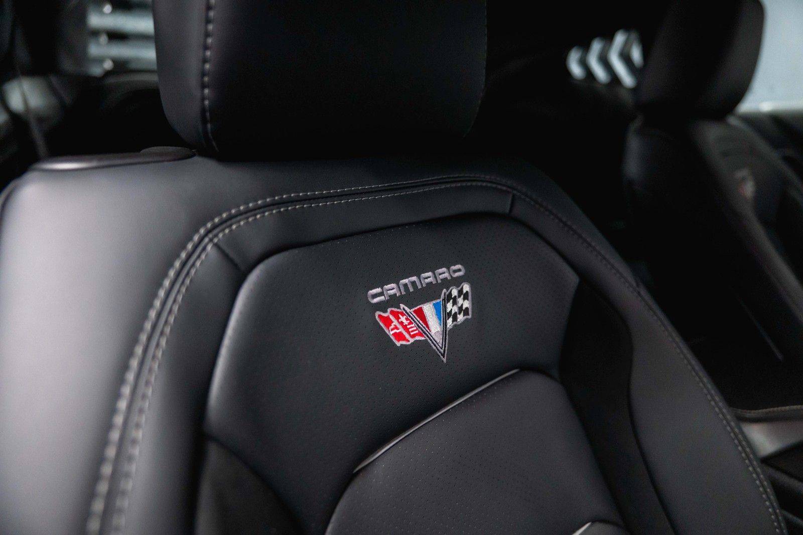 Fahrzeugabbildung Chevrolet Camaro 3.6 V6 Coupe ZL1 Performance *CarPlay*LED