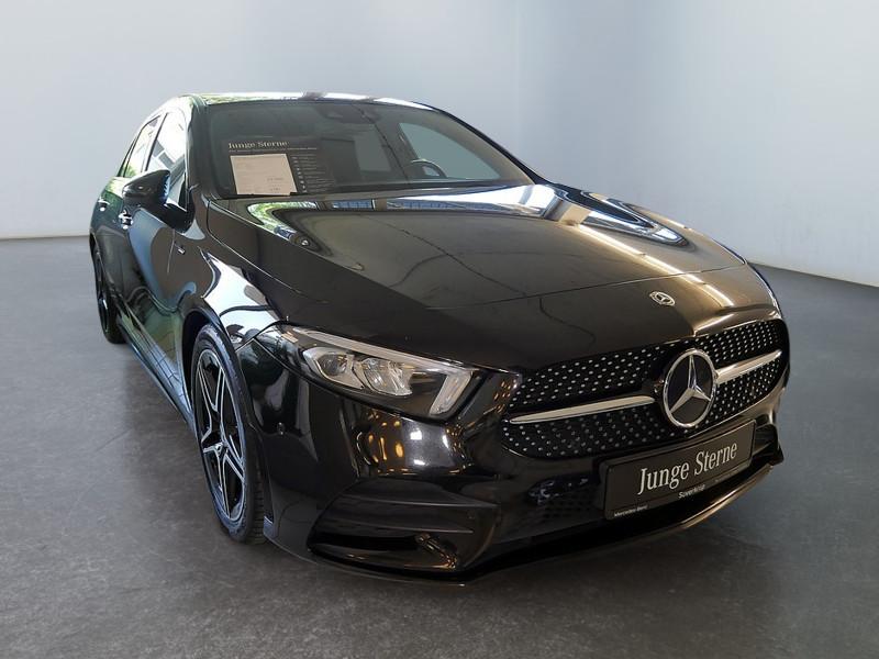 Mercedes-Benz A 180 AMG NIGHT PREMIUM KAMERA PANO SPUR PDC SHD