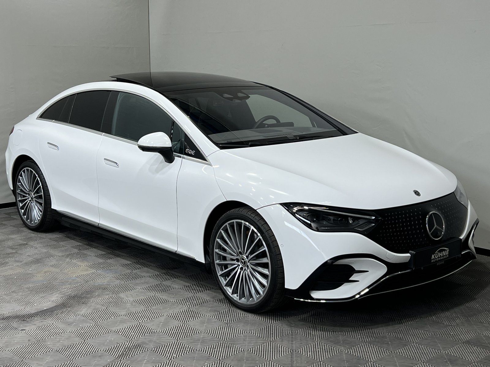 Mercedes-Benz EQE 350 AMG PremiumPlus Airmatic 22KW Akustik 21 foto 11