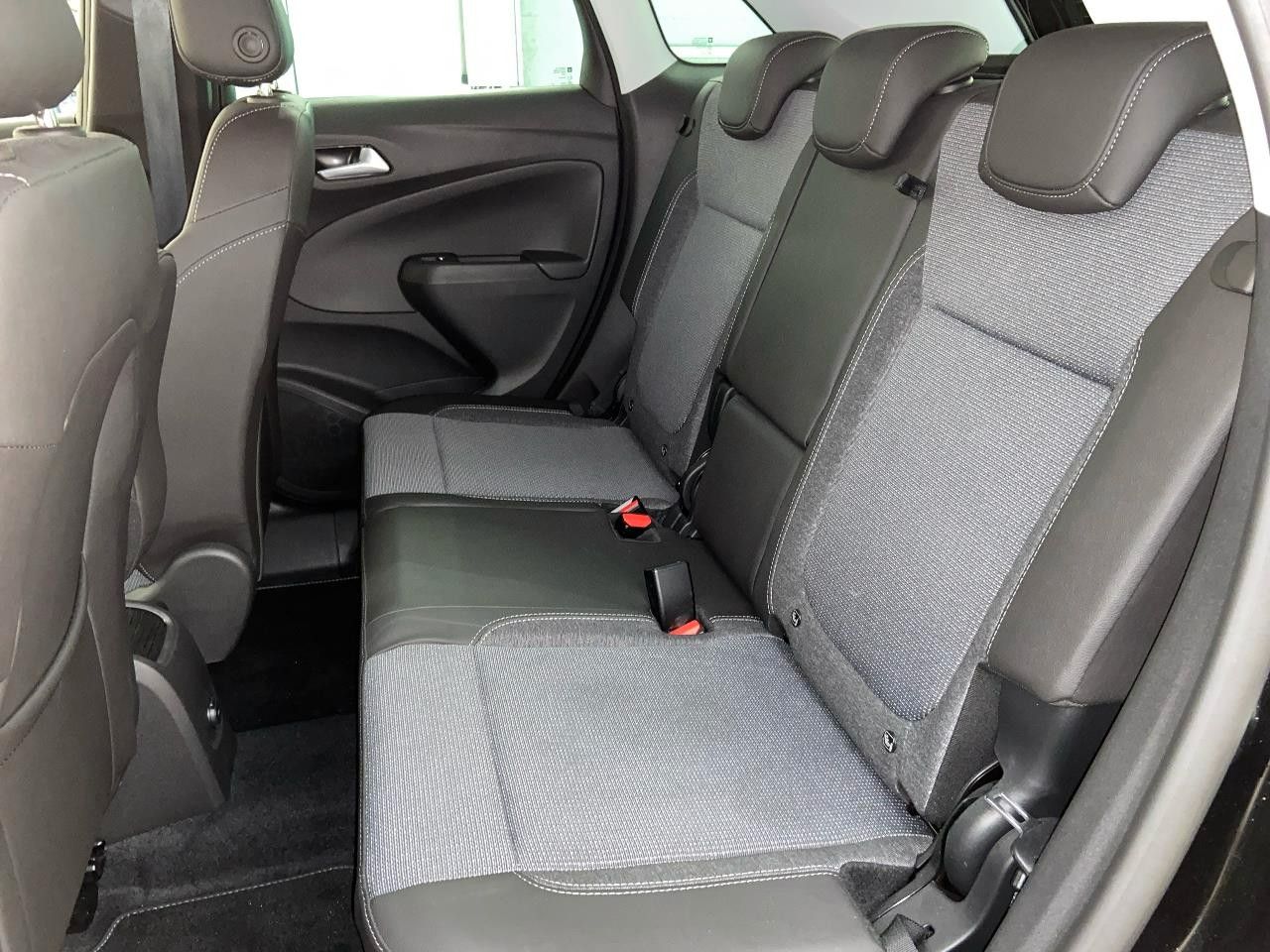 Fahrzeugabbildung Opel Crossland Elegance,NAVI,Kamera,Allwetter!