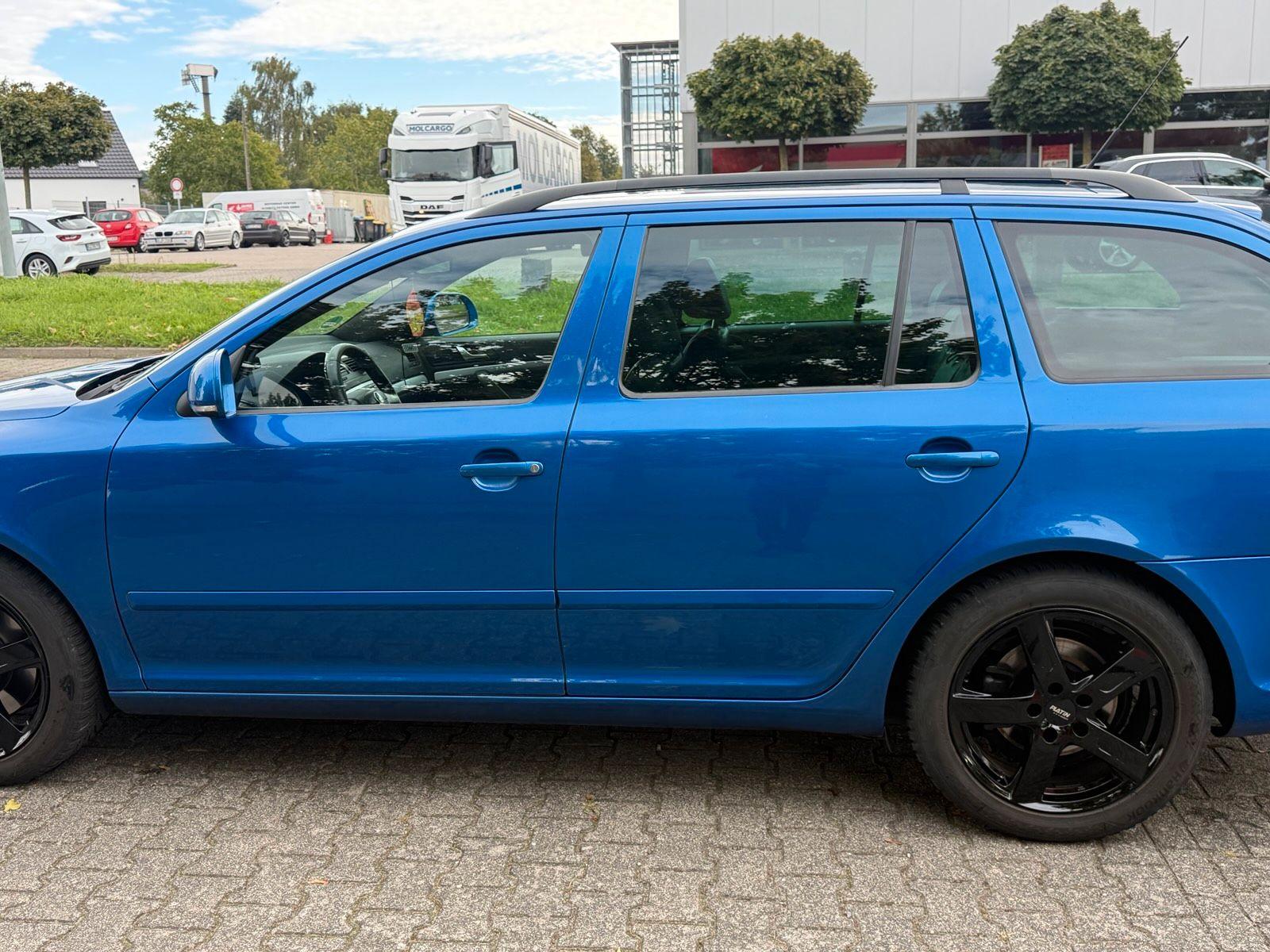 Skoda Octavia 2010 — photo 9