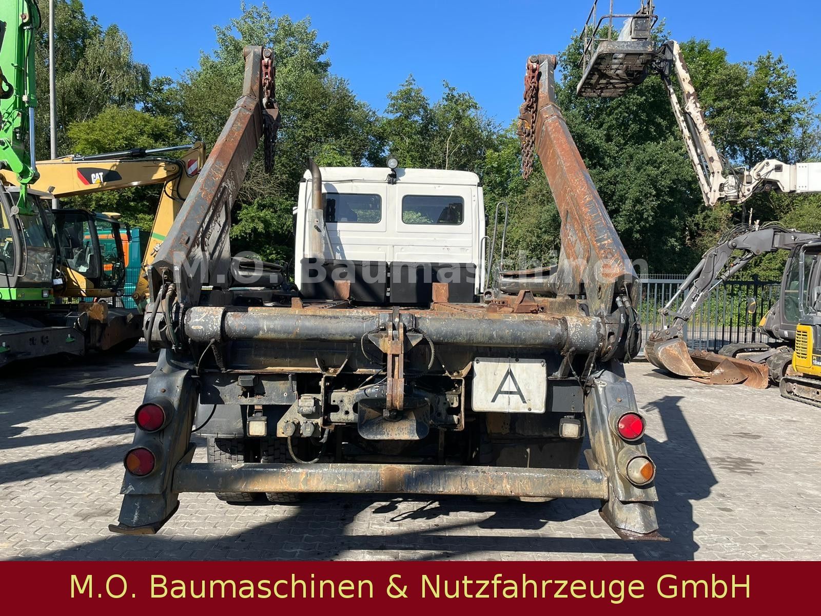 Fahrzeugabbildung Mercedes-Benz Actros 1835 /Blatt/Blatt 6-Zyl/EPS