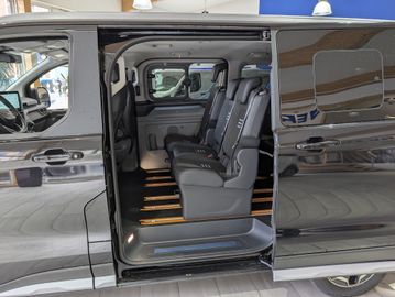 Ford Tourneo Custom L1 Active MATRIX B&O