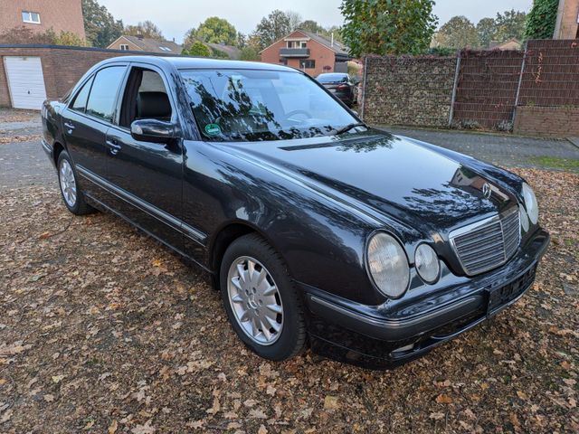 Mercedes-Benz Mercedes Benz E240, Automatik Klima Leder ...