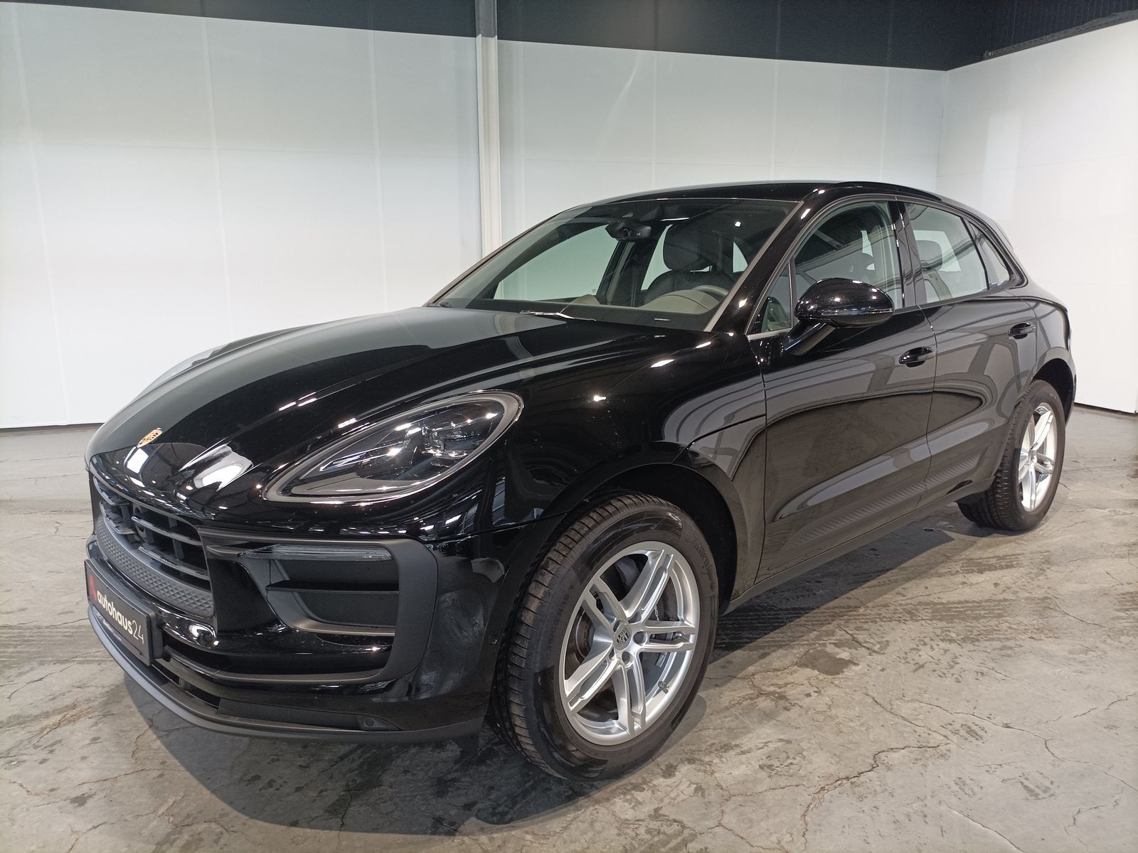 Porsche Macan 2.0 T Basis LED Navi ACC Bose Kamera foto 3