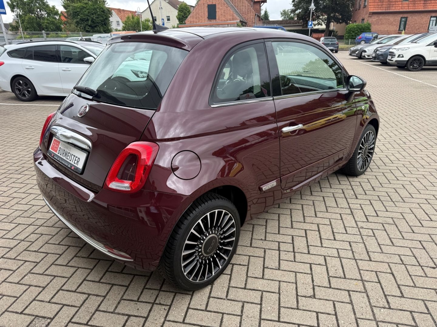 Fahrzeugabbildung Fiat 500 Lounge Pano CarPlay Temp PDC ALU BT Berganfa