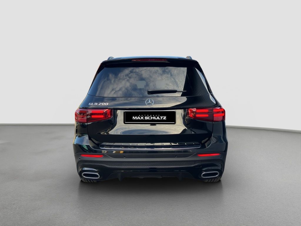 Fahrzeugabbildung Mercedes-Benz GLB 200 AMG*NIGHT*AHK*PANO*DISTR*MEMO*KEYL*MULTI