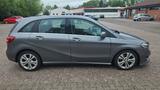 Mercedes-Benz B200 Sports Tourer, AHK, Kamera, Teilleder - Mercedes-Benz B-Klasse: Sports Tourer
