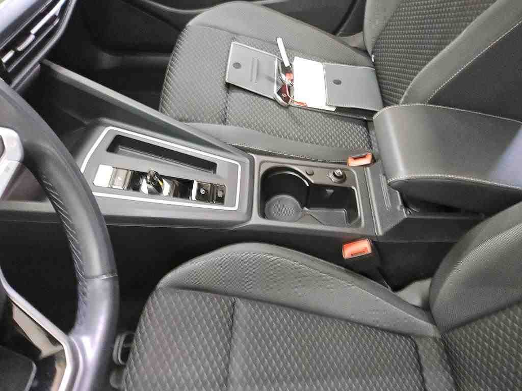 Volkswagen Golf - Bild 4