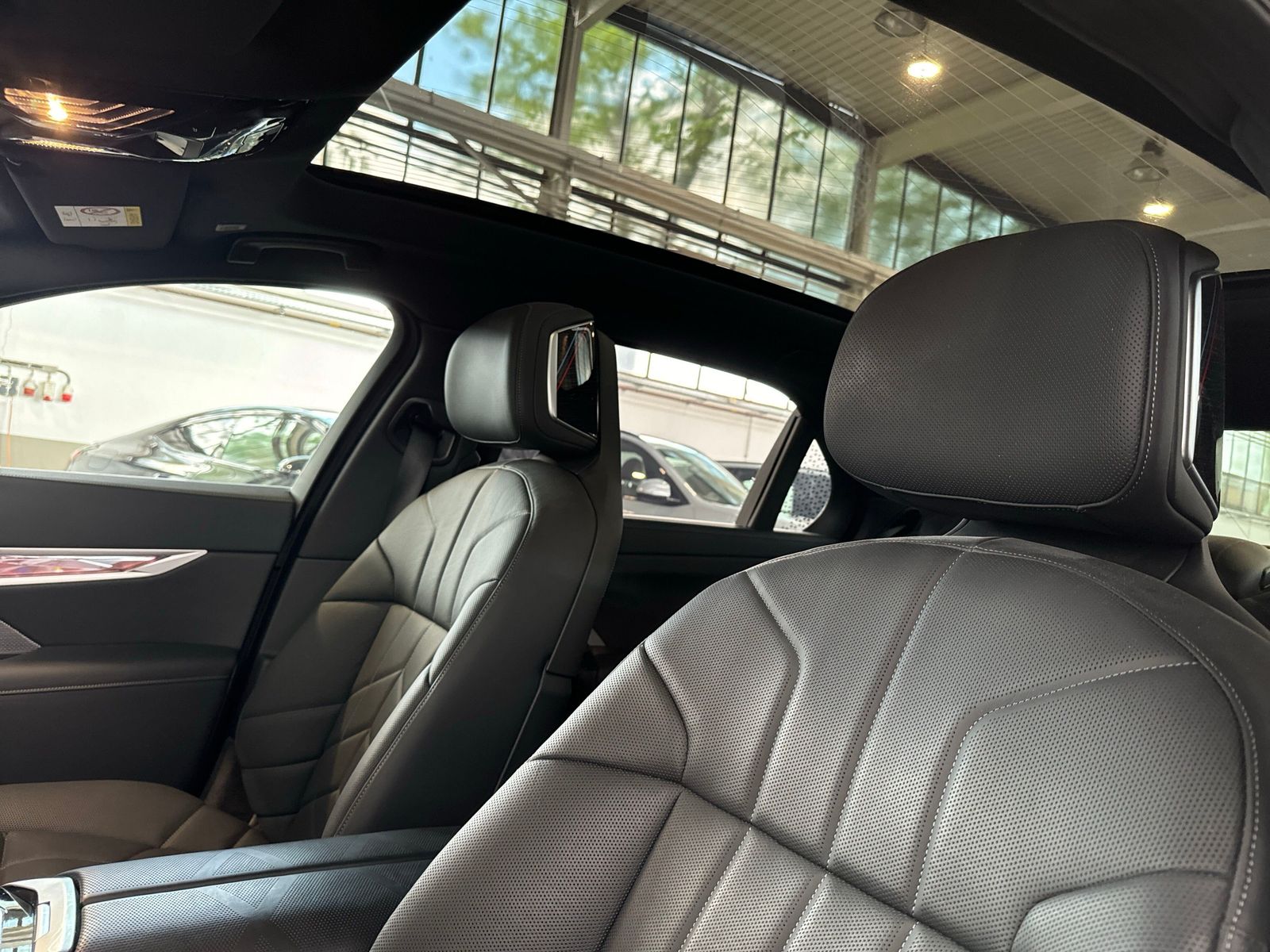 BMW i7 - Bild 22