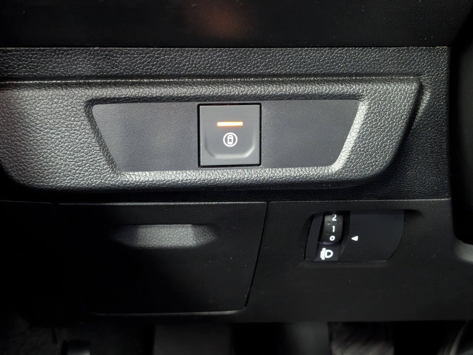 DACIA Jogger  TCe 110 Extreme+ 7-Sitzer Navi SHZ – Bild 31