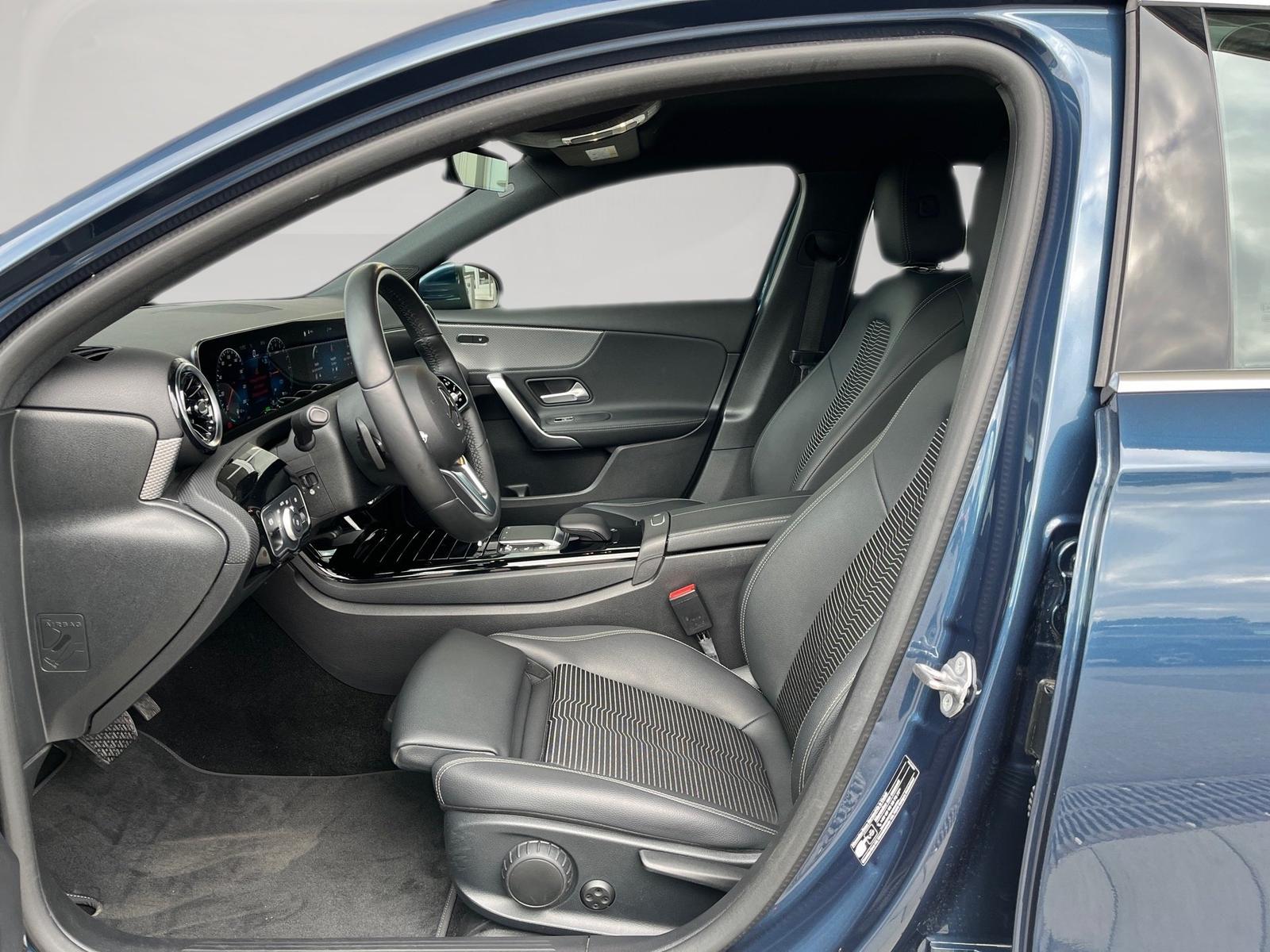 Mercedes-Benz A 250e Progressive Plug in KlimaA+LM+SoundSys