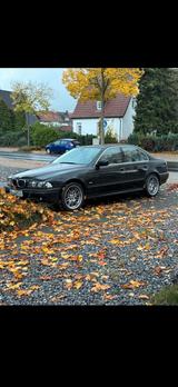 BMW E39 530I BMW - BMW 530 aus 2002: 530i