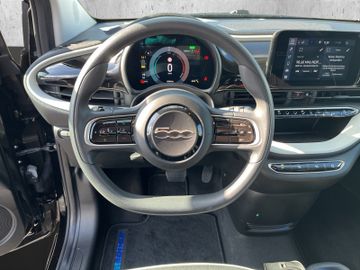 Fiat 500e Action 23,8kWh Klima+SHZ+Carplay