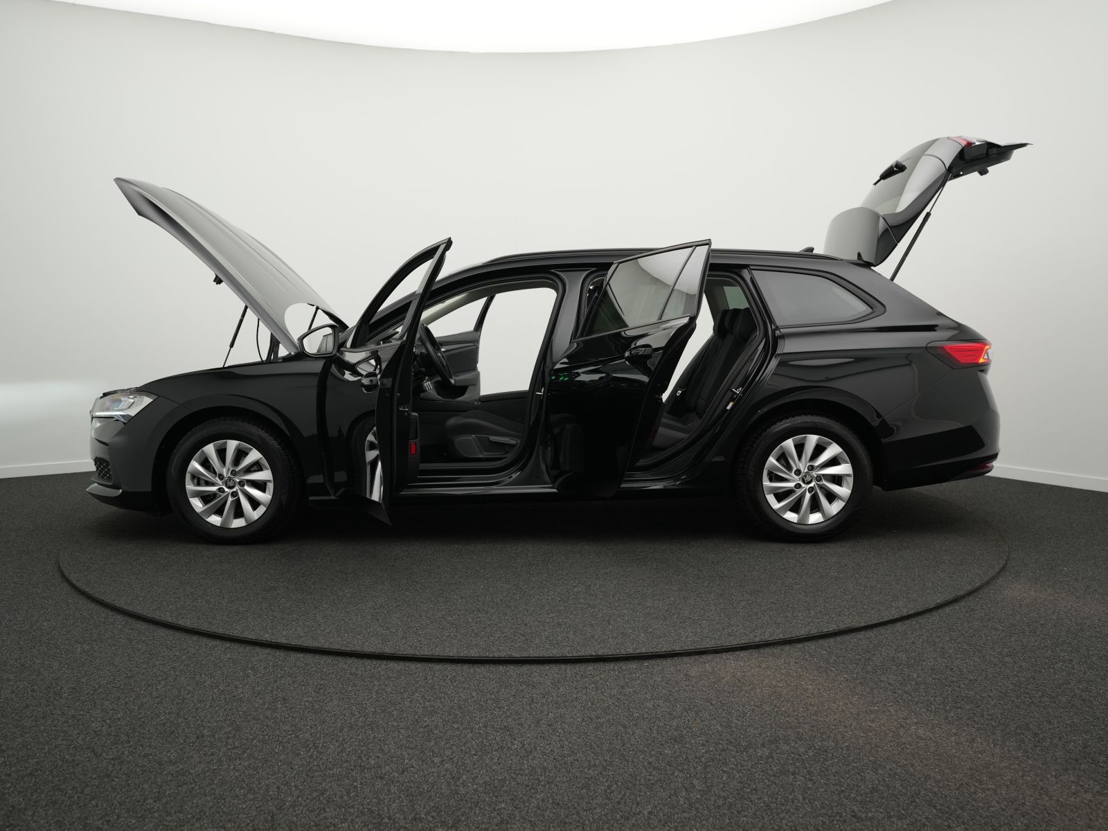 Skoda Superb - Bild 39