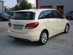 Fahrzeugabbildung B 180 CDI d 1 Hand Fahrerprofil SHZ Keyless Star