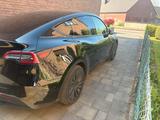 Tesla Model Y Hinterradantrieb RWD