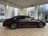 Mercedes-Benz S 580 4M Pano.-Dach/Distronic/AHK/Kamera/Digital - Mercedes-Benz: Rot, Limousine