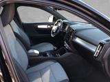 Volvo XC40 T2 Momentum Pro AHK ACC BLIS LED - Volvo XC40: Momentum Pro