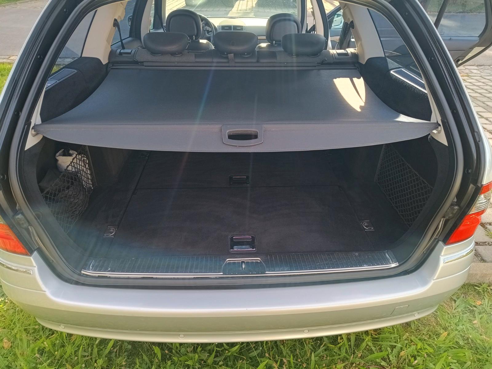 Mercedes-Benz E220 2009 — photo 11