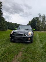 MINI One 55kW Brick Lane Alien Green Brick Lane A... - MINI MINI: 55 Kw