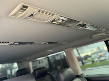 Volkswagen T5 Multivan - 12