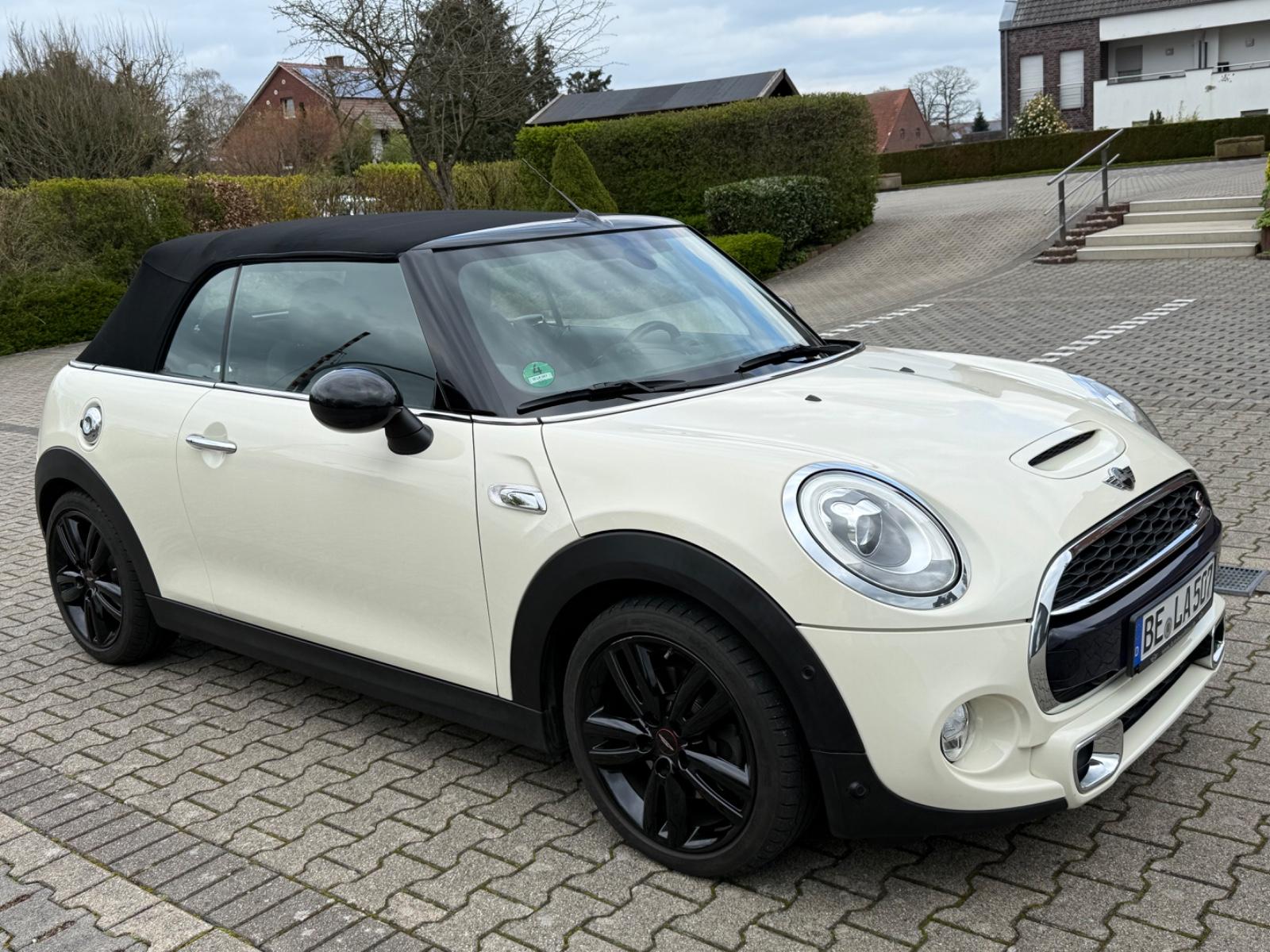 MINI Cooper S Cabrio Cooper S
