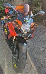 Suzuki GSXR 1000  - SUZUKI GSXR 1000