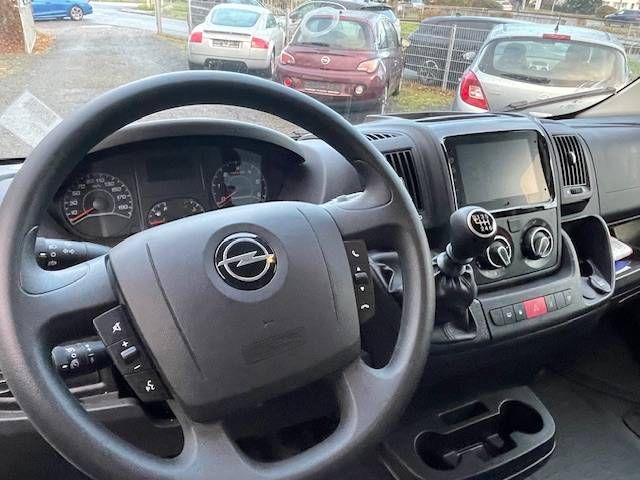 Fahrzeugabbildung Opel Movano Cargo Kasten 2.2 Diesel L4H2