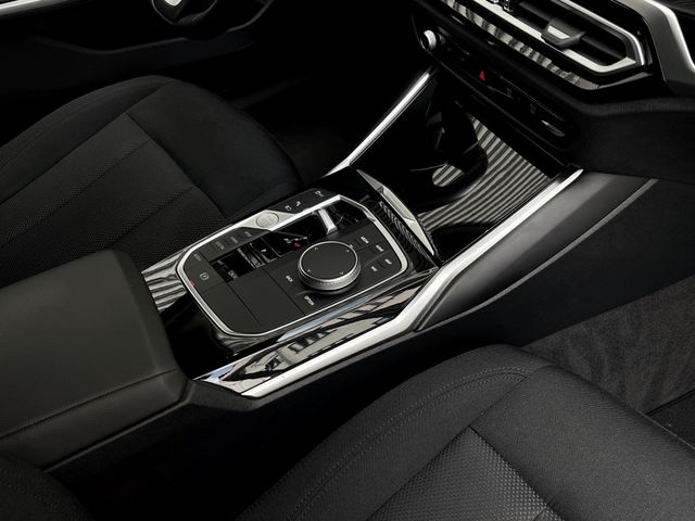 Foto Nummer 10: BMW 320e