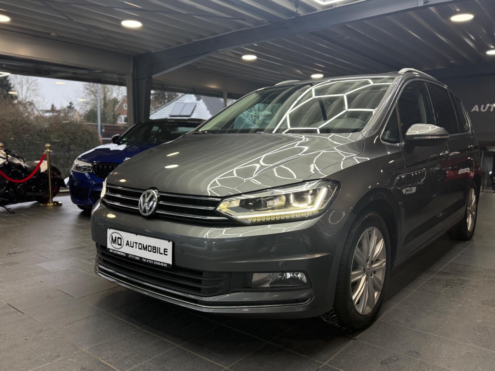 Volkswagen Touran Highline*DSG*PANO*NAVI*LED*