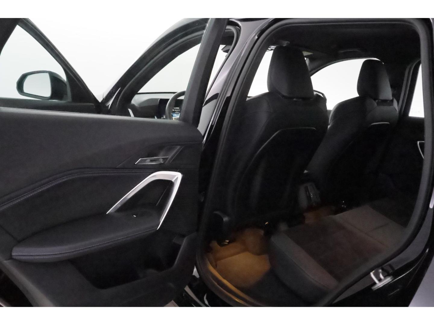BMW X1 18i Steptronic M Sport+LED+NAVI+KAMERA+SHZ, миниатюра 16