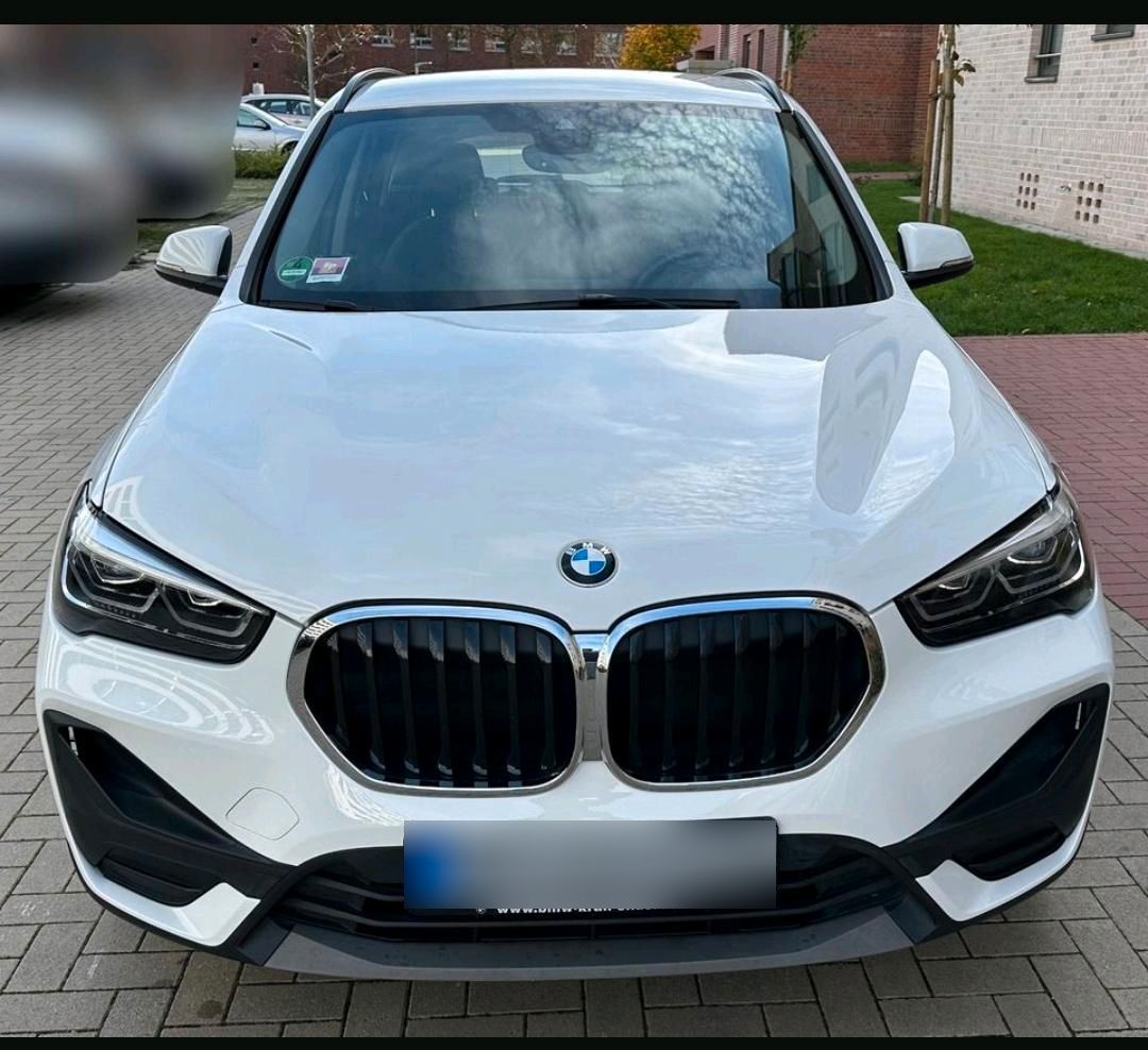 BMW BMW X1 xDrive25e Plug in Hybrid + neu TÜV+...