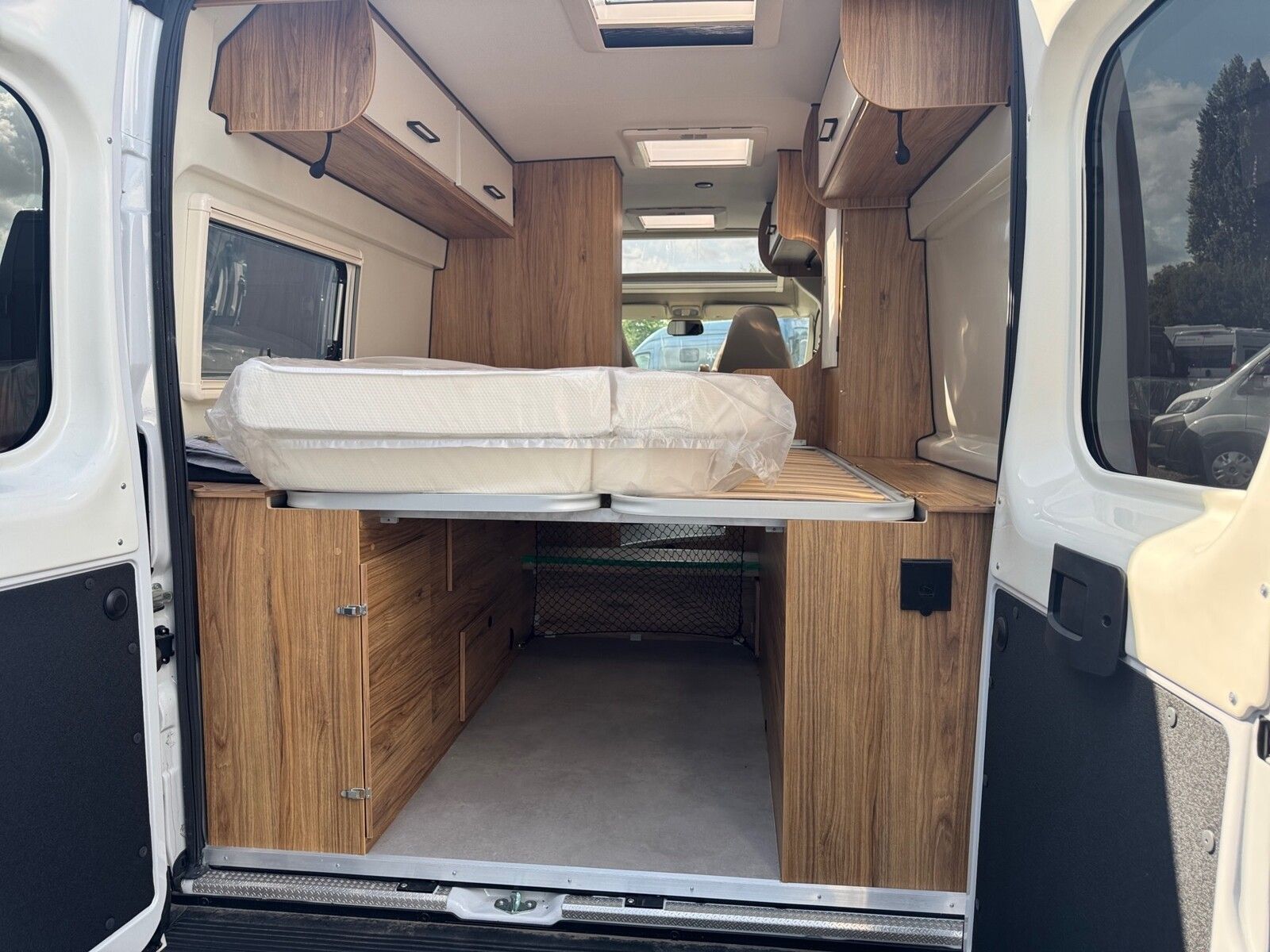 Fahrzeugabbildung Karmann Dexter DE 600 Concept Paket