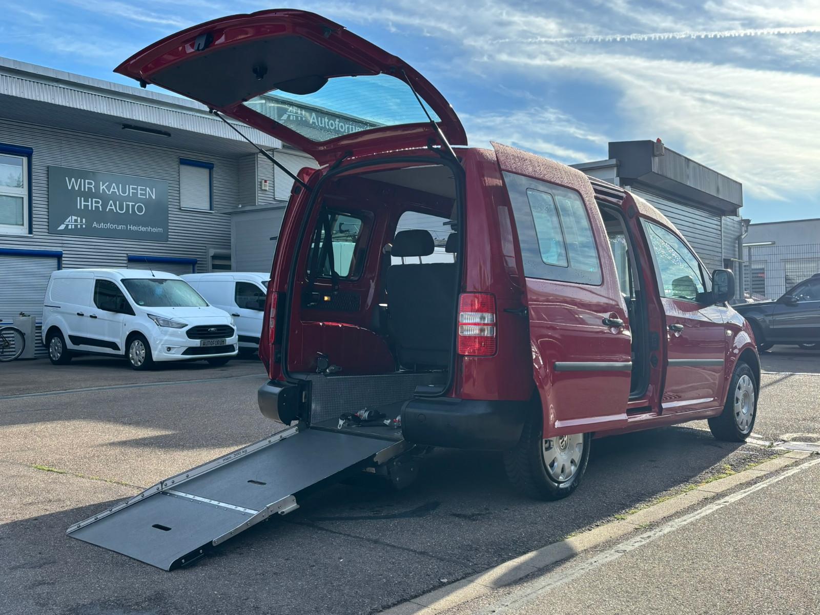 Volkswagen Caddy Kombi 1.6 TDI Rollstuhlumbau