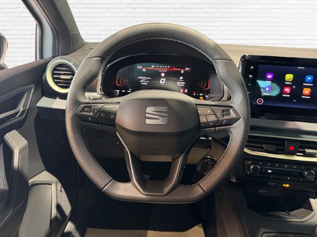 Fahrzeugabbildung SEAT Arona Style 1.0 TSI KLIMA LED NAVI ALU