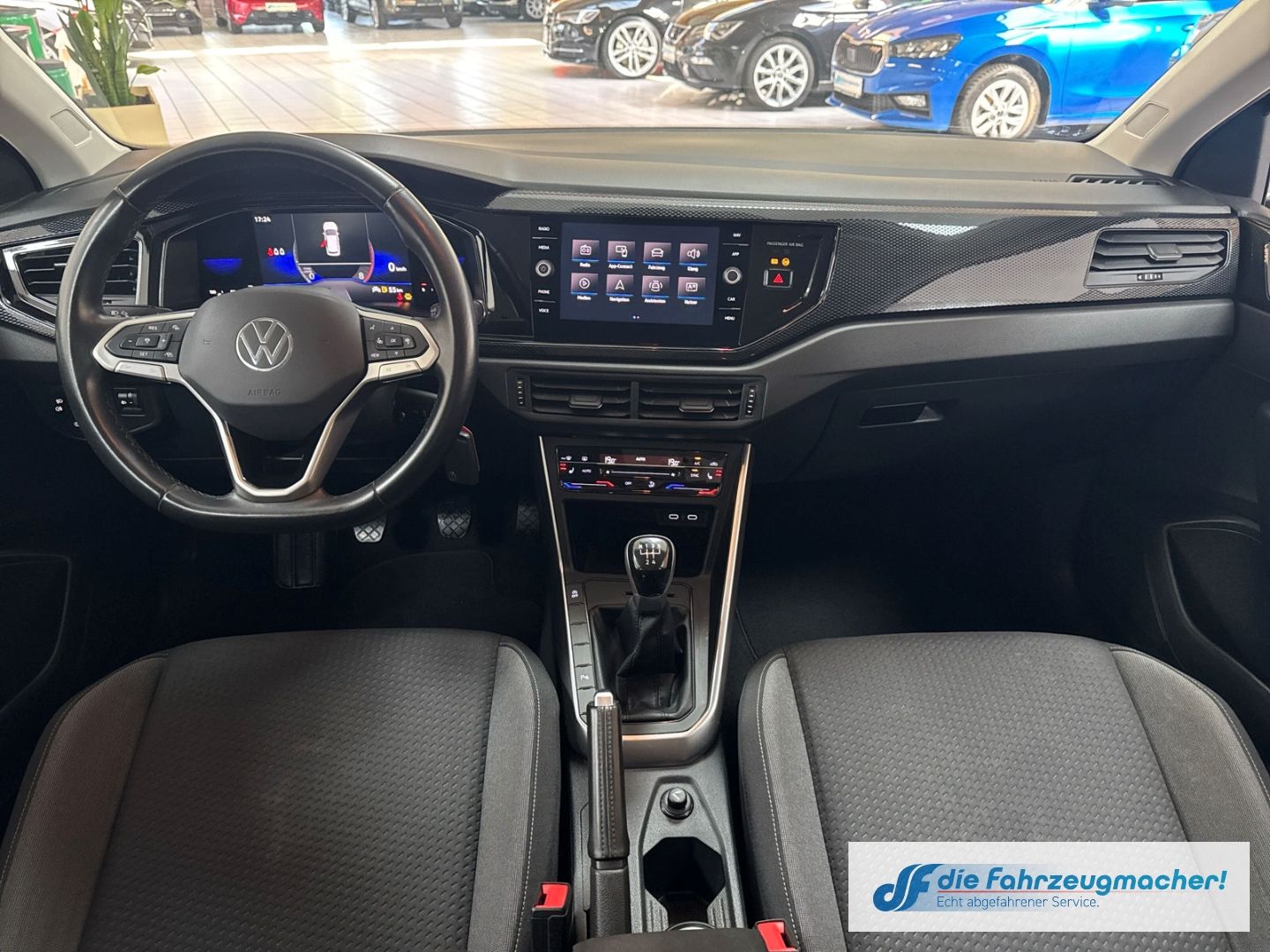 Fahrzeugabbildung Volkswagen Polo VI Life Digitales Cockpit LED Dyn. Kurvenli