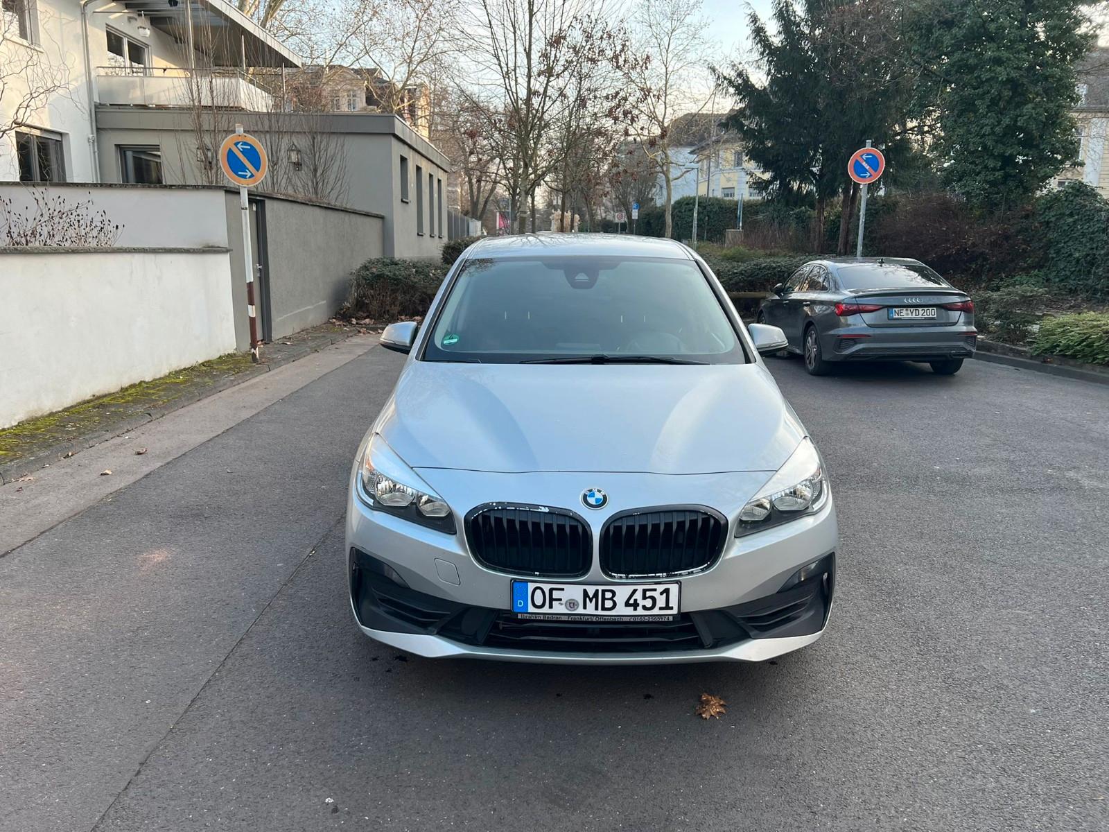 BMW 218 2 Gran Tourer 218 i Advantage