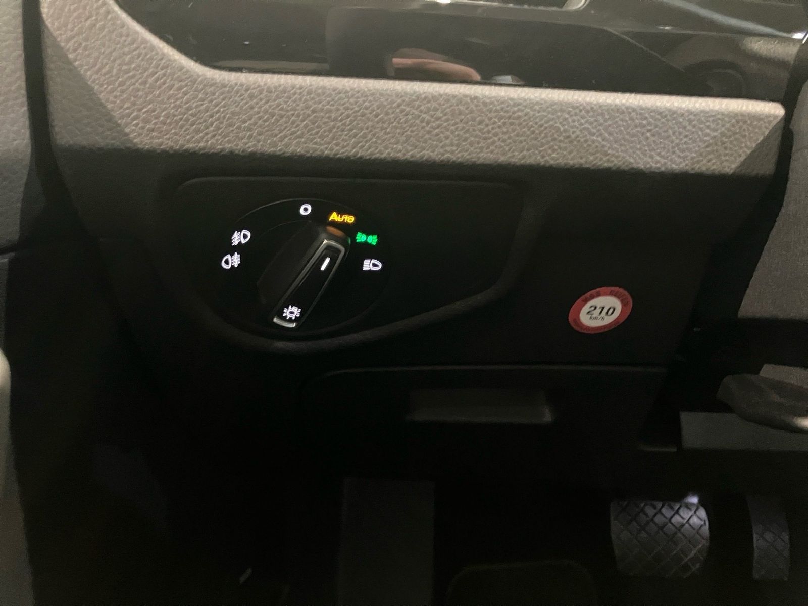 Volkswagen Touran - Bild 15