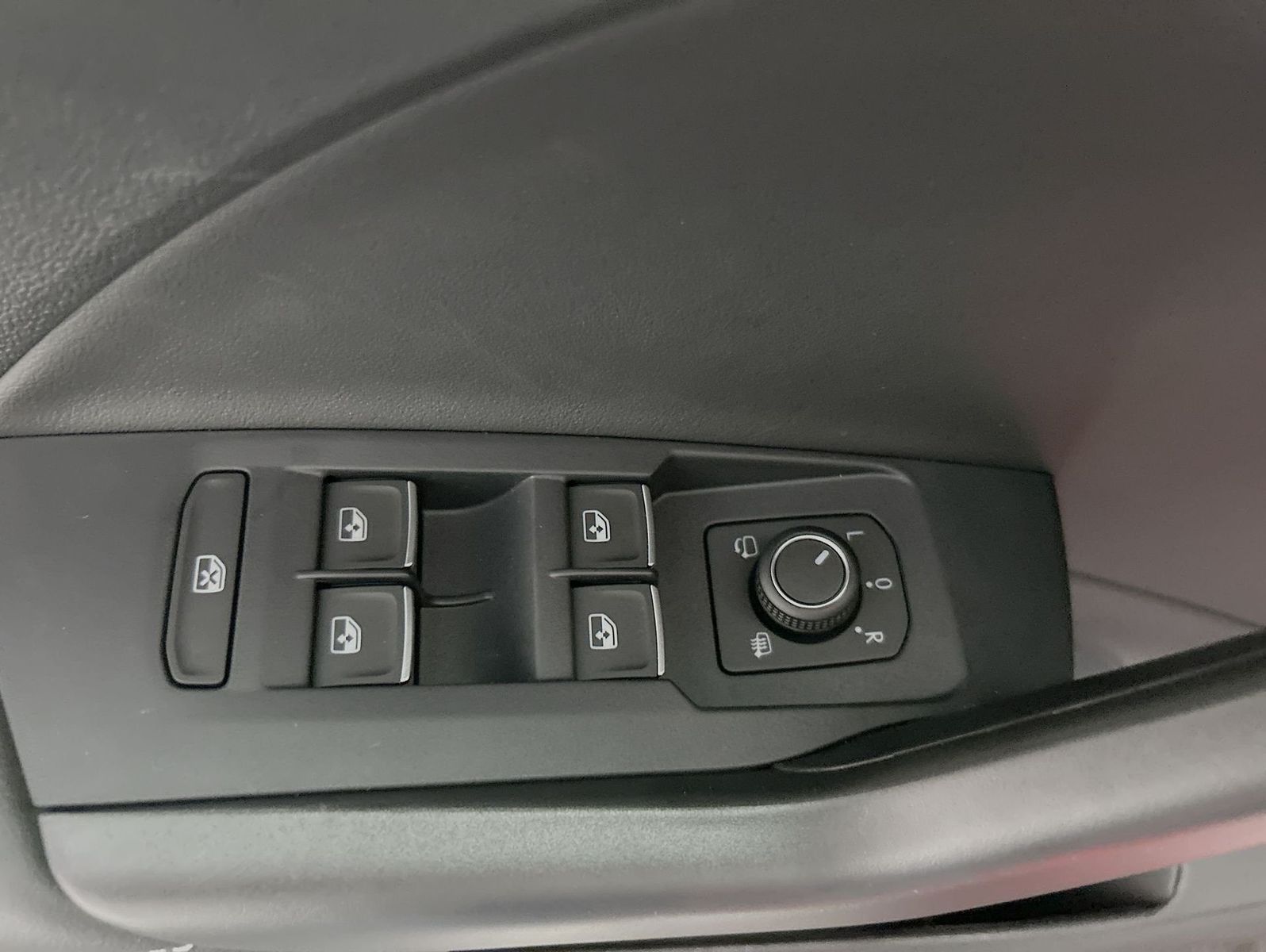 Volkswagen T-Cross - Bild 13